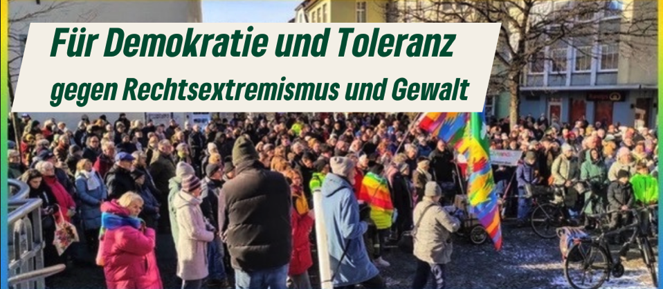 Demo im Mai-Banner